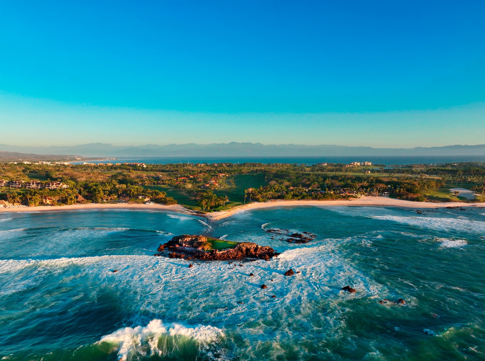 PUNTA MITA, TEMPORADA 27: GOLF, GASTRONOMIA Y MOMENTOS MEMORABLES